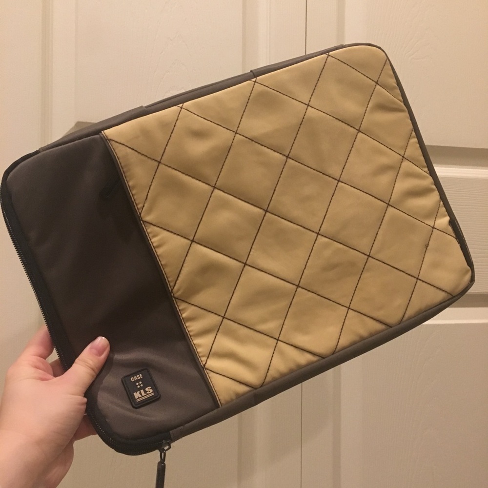 Laptop case